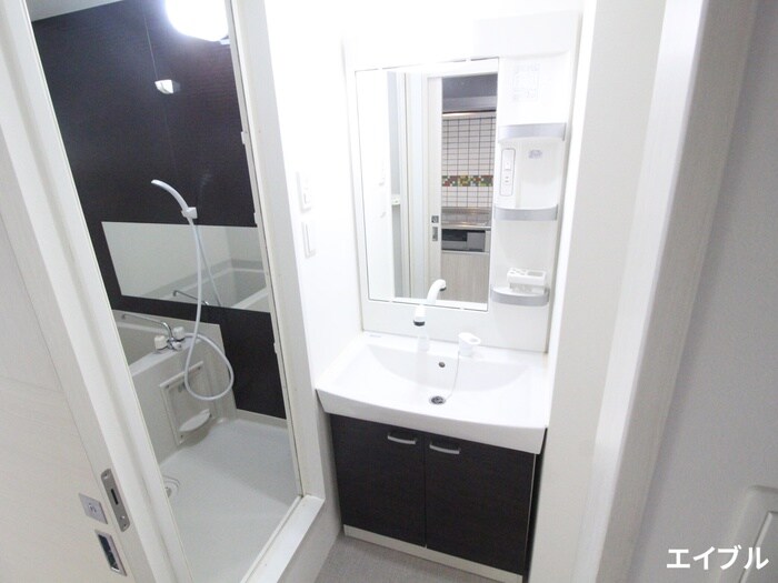 物件内観写真11　(洗面)