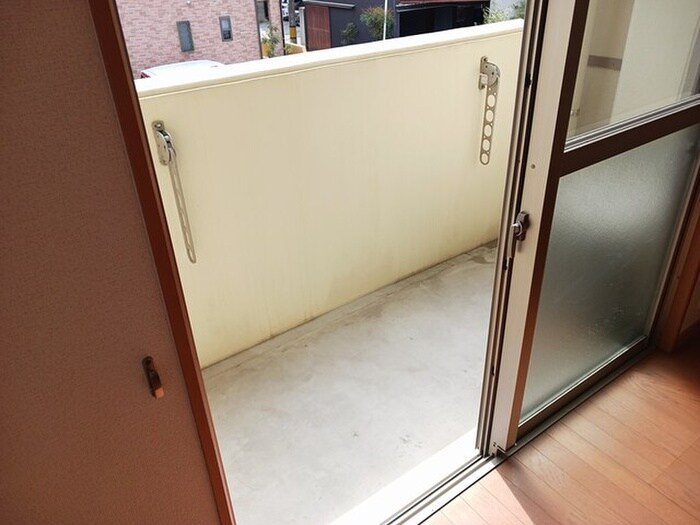 物件内観写真10　(ベランダ・バルコニー)