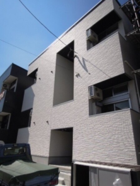 ｓｏｌａ　ｃａｓａ　ｄｕｏ外観写真