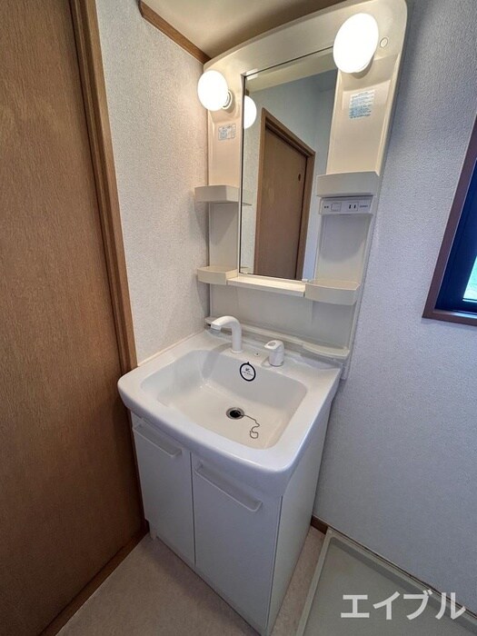 物件内観写真15　(洗面)