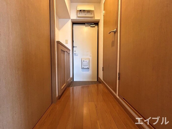 物件内観写真16　(廊下)