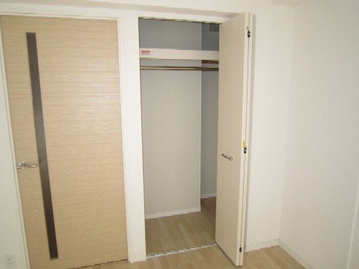物件内観写真6　(収納)