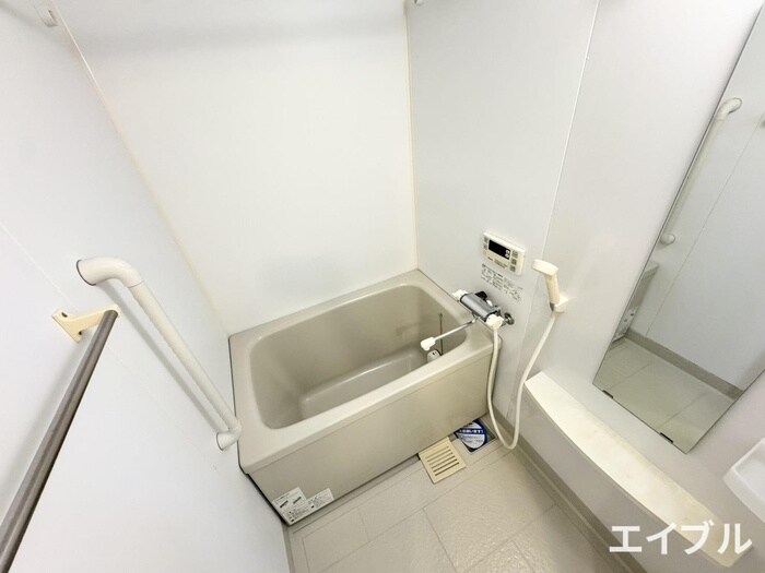 物件内観写真8　(バス／シャワールーム等)