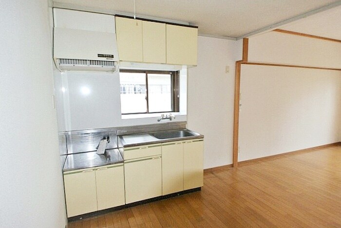 物件内観写真8　(キッチン)