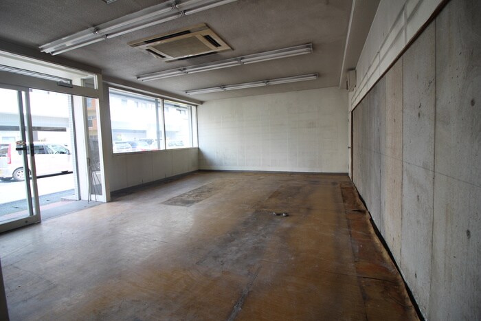 物件内観写真10　(内観写真)