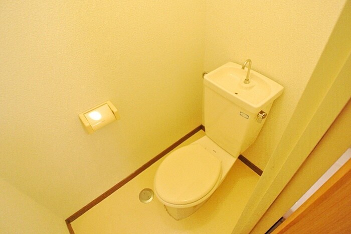 物件内観写真11　(トイレ)