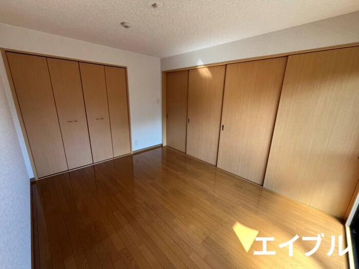 物件内観写真9　(居室)