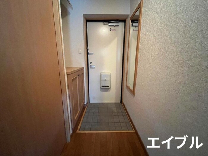 物件内観写真16　(廊下)