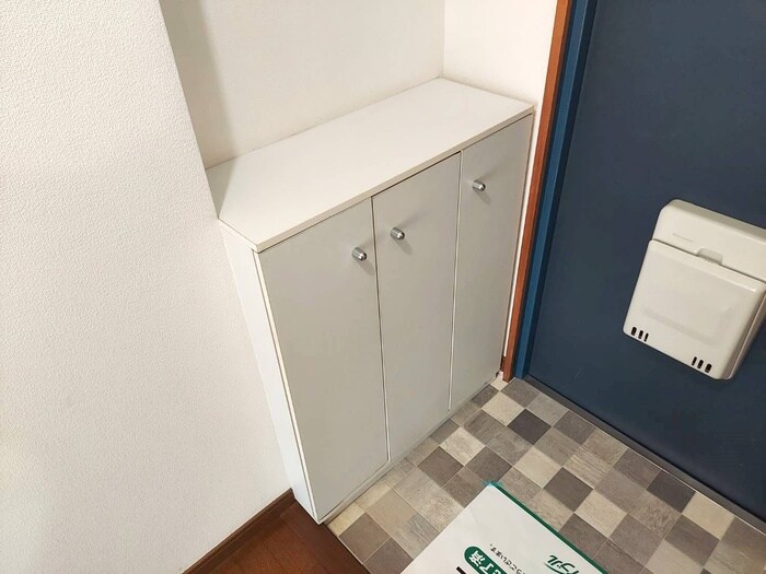 物件内観写真8　(靴箱)