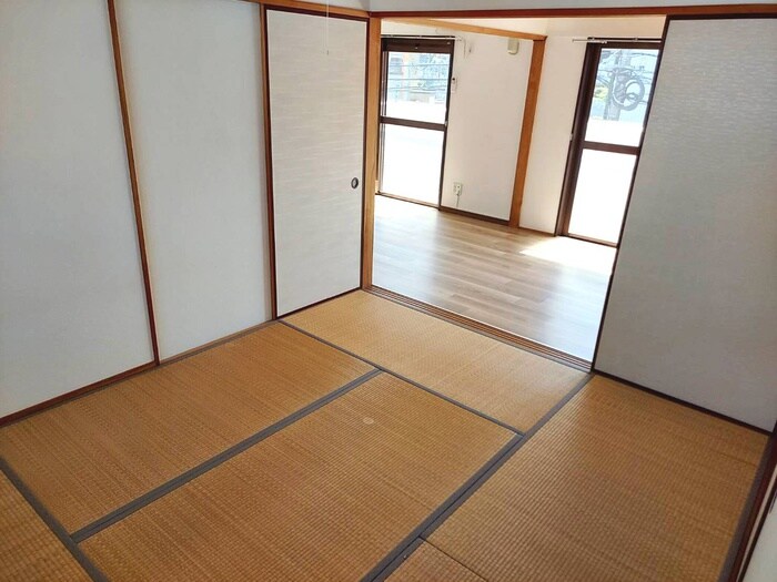 物件内観写真11　(居室)