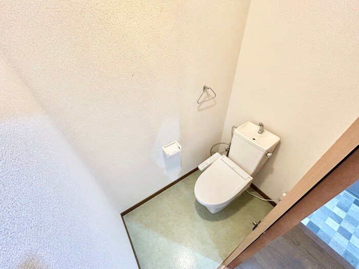 物件内観写真12　(トイレ)