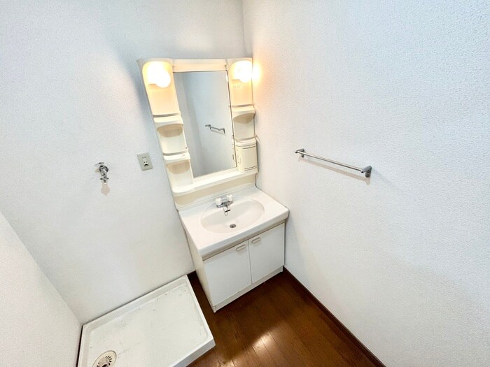 物件内観写真13　(洗面)