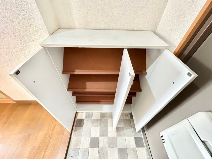 物件内観写真18　(靴箱)