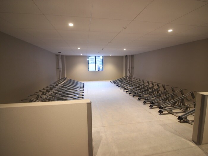 物件外観写真5　(駐輪場)