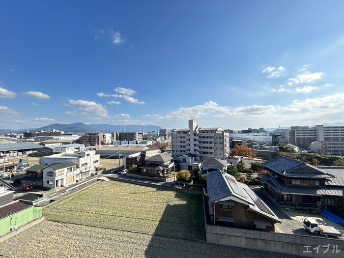 物件内観写真22　(室内からの展望)