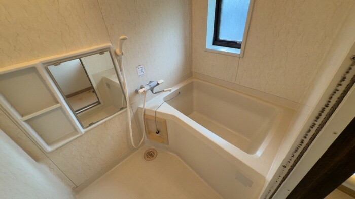 物件内観写真10　(バス／シャワールーム等)