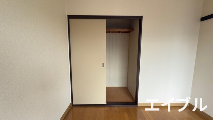 物件内観写真13　(収納)