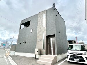 サンラプロ上の原C棟外観写真