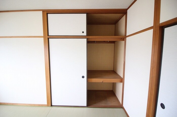 物件内観写真8　(収納)