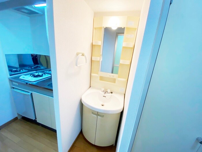 物件内観写真13　(洗面)