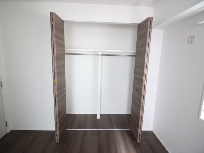 物件内観写真17　(収納)