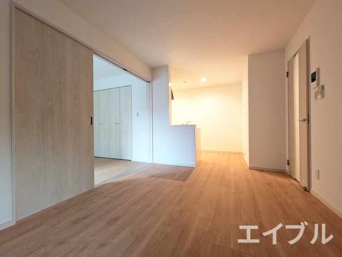 物件内観写真8　(居室)