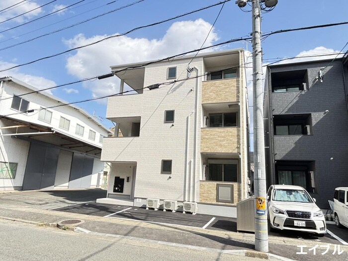 物件外観写真3　(外観写真)