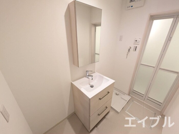 物件内観写真12　(洗面)