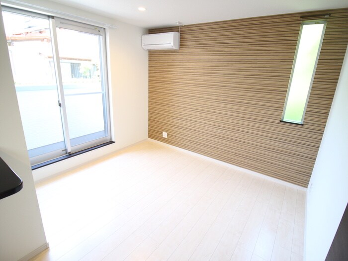 物件内観写真6　(居室)