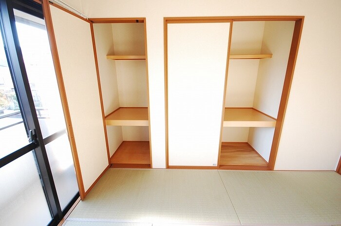 物件内観写真8　(収納)