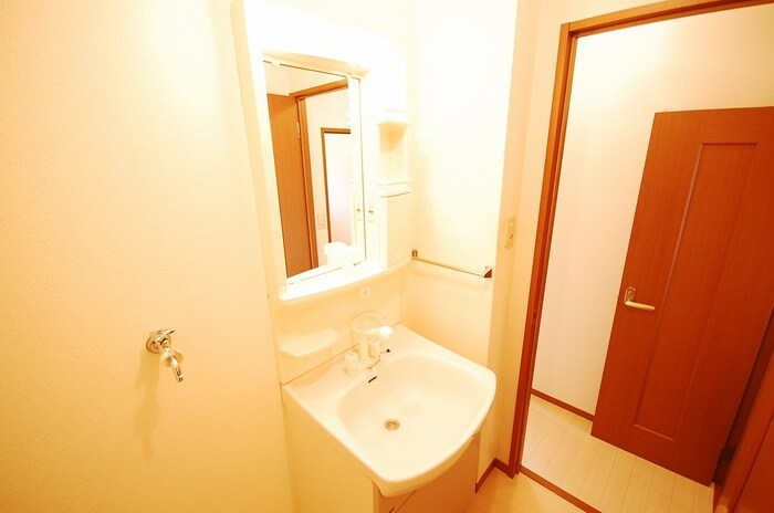 物件内観写真11　(洗面)