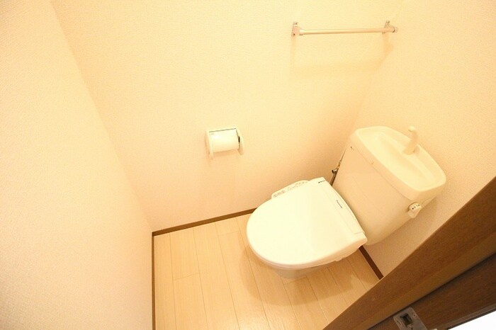 物件内観写真10　(トイレ)