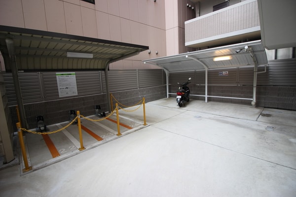 駐輪場