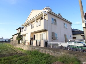 アムール仲原外観写真