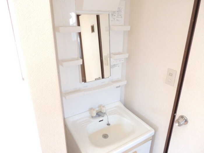 物件内観写真11　(洗面)