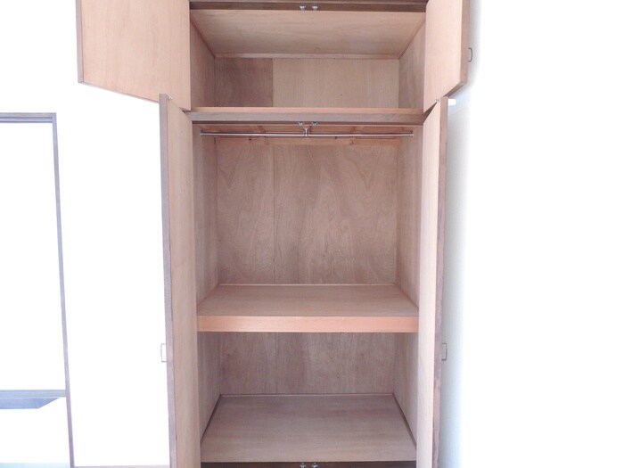 物件内観写真12　(収納)