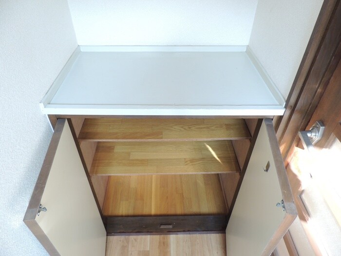 物件内観写真14　(靴箱)