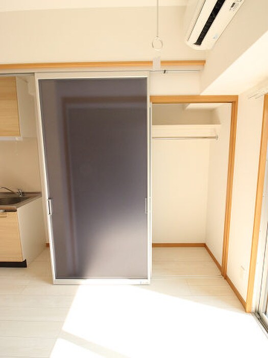 物件内観写真11　(収納)