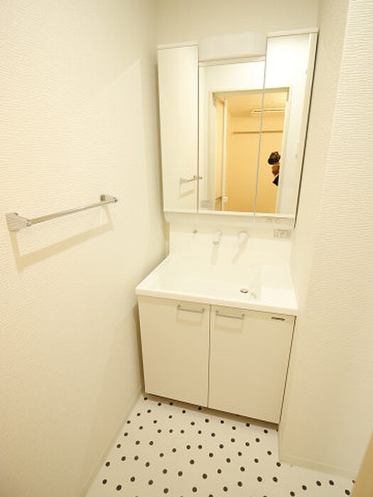 物件内観写真12　(洗面)