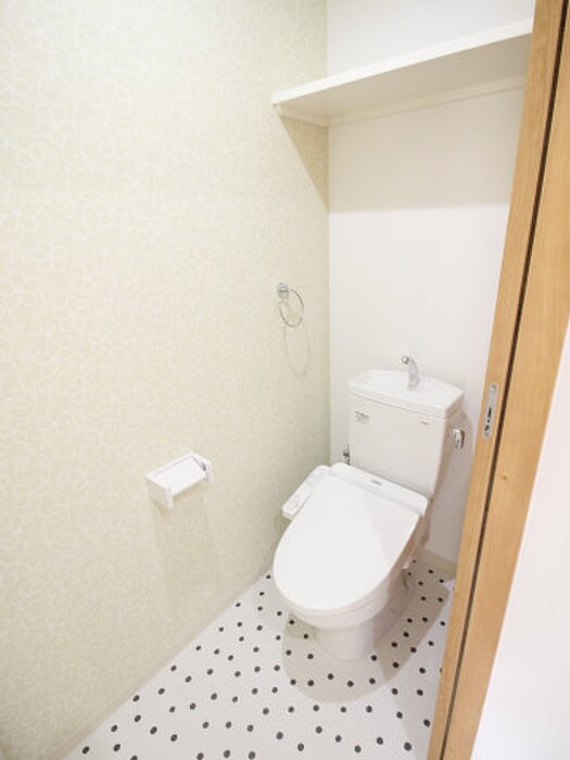 物件内観写真13　(トイレ)