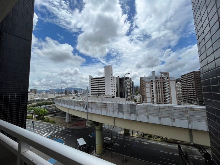 物件内観写真15　(室内からの展望)