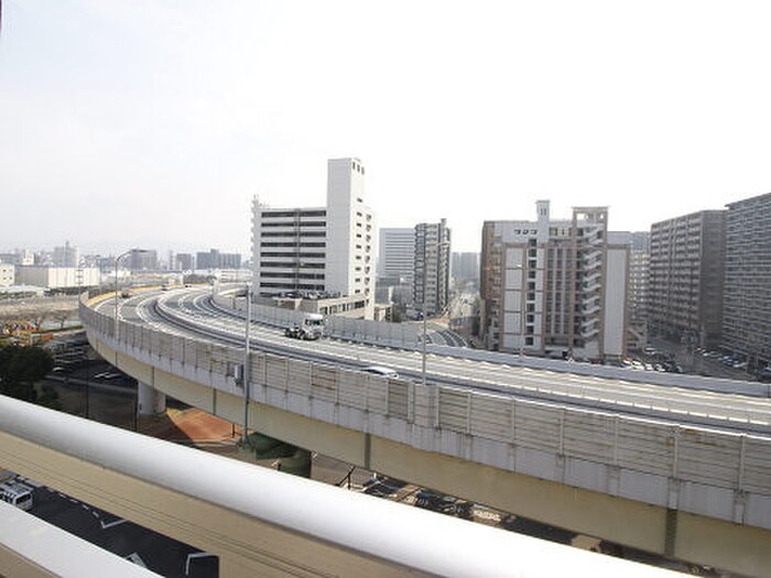 物件内観写真16　(室内からの展望)