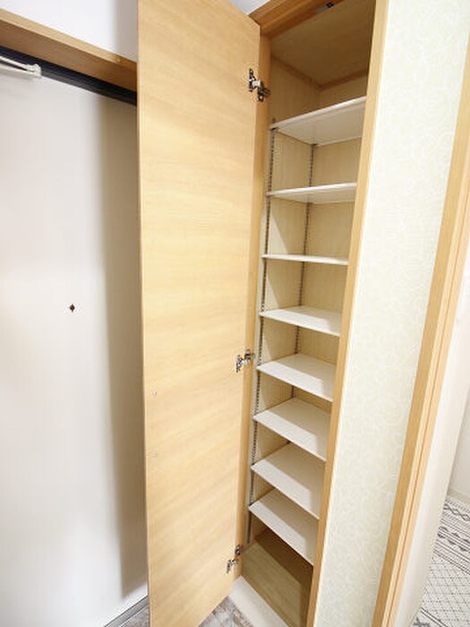 物件内観写真17　(靴箱)