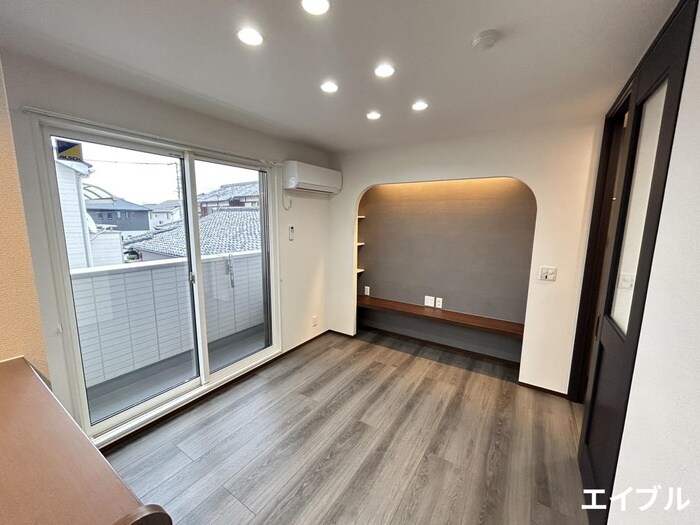 物件内観写真8　(居室)