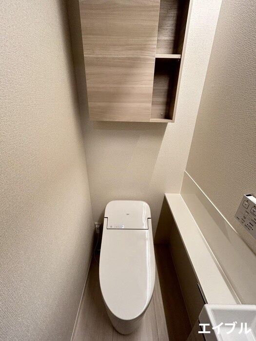 物件内観写真9　(トイレ)