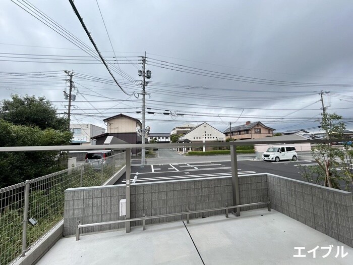 物件内観写真19　(室内からの展望)