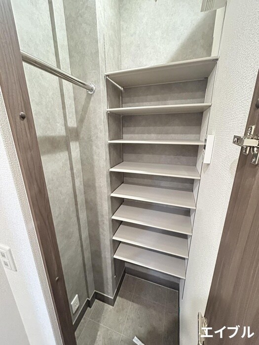 物件内観写真19　(靴箱)