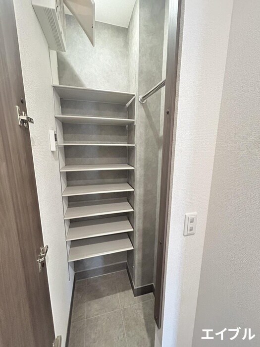 物件内観写真19　(靴箱)