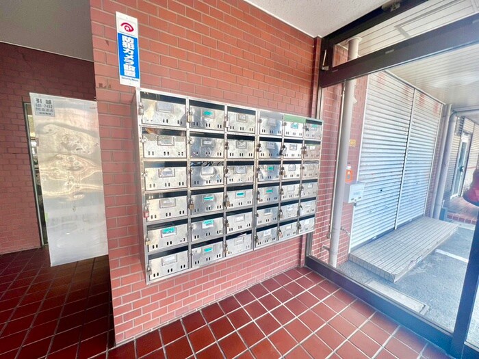 物件外観写真4　(建物設備)