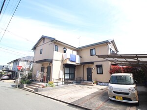 クローバーヒルズ外観写真